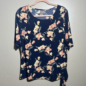 Chicos Navy‎ Floral Short Sleeved Top | 2